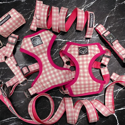 Pinknic - Arnes Step in Esencial