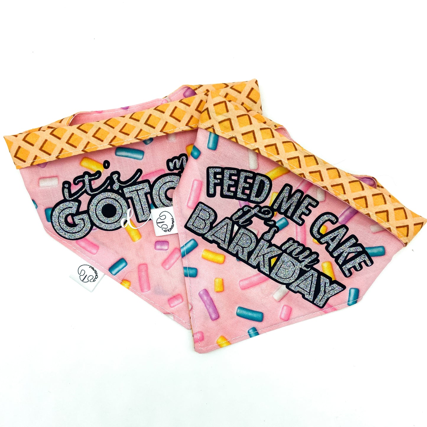 Cake- Bandana para perros